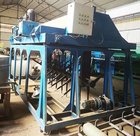 香蕉视频黄色片成套设备自走式翻抛机